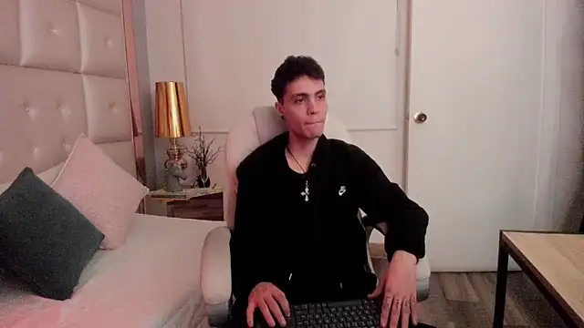 dark sun302 online show from December 2025 03:02:02 AM