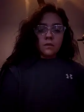 Snapshot of Mamimamita2 chatting on October 2025 03:23:02 AM Mamimamita2 online show from October 2025 03:23:02 AM