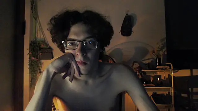 Snapshot of LovesomeCookie chatting on August 2026 07:24:02 PM LovesomeCookie online show from August 2026 07:24:02 PM