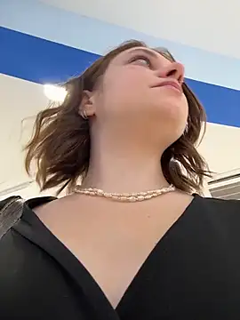 lucy-joy online show from September 2025 10:30:02 AM