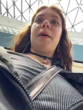 Snapshot of lucy-joy chatting on July 2026 09:12:01 AM lucy-joy online show from July 2026 09:12:01 AM