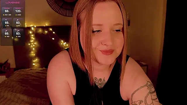 NaomiRey1 online show from October 2025 03:34:04 PM