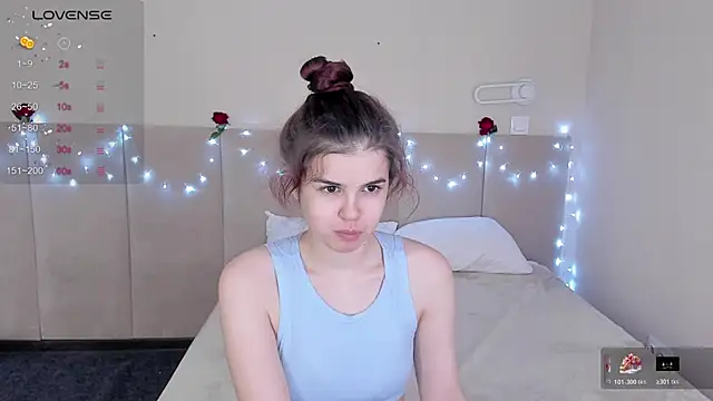 Snapshot of Infinity_Ti chatting on May 2026 01:56:01 AM Infinity Ti online show from May 2026 01:56:01 AM