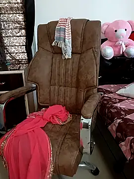 Snapshot of Niharika555 chatting on February 2026 09:04:02 AM Niharika555 online show from February 2026 09:04:02 AM