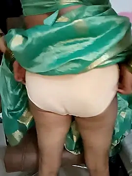 Snapshot of Niharika555 chatting on February 2026 04:07:02 PM Niharika555 online show from February 2026 04:07:02 PM