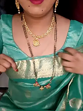 Snapshot of Niharika555 chatting on April 2026 12:07:02 PM Niharika555 online show from April 2026 12:07:02 PM