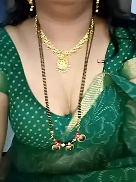 Snapshot of Niharika555 chatting on May 2026 06:05:01 PM Niharika555 online show from May 2026 06:05:01 PM