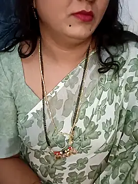 Snapshot of Niharika555 chatting on June 2026 07:42:01 PM Niharika555 online show from June 2026 07:42:01 PM