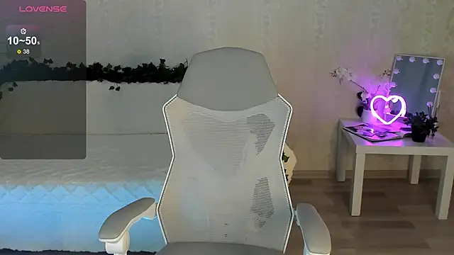 Snapshot of ArleneThomas chatting on October 2025 12:58:01 PM ArleneThomas online show from October 2025 12:58:01 PM