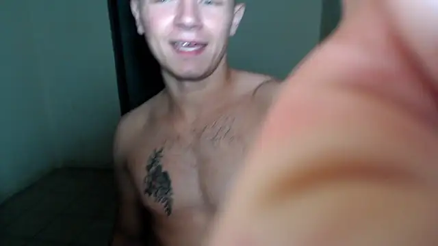 Snapshot of BlondZilla chatting on March 2026 07:15:01 AM BlondZilla online show from March 2026 07:15:01 AM