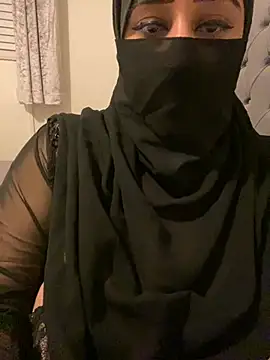 Pari Persianbaddie6 online show from August 2026 11:58:02 PM