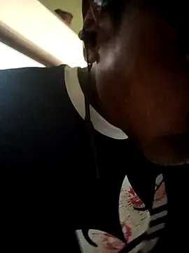 Snapshot of 6yon chatting on September 2025 07:19:01 AM 6yon online show from September 2025 07:19:01 AM