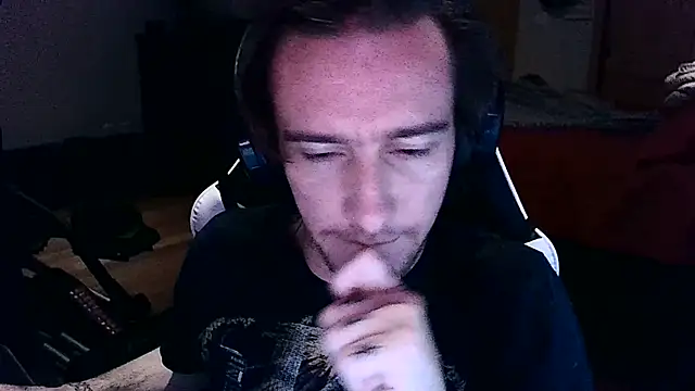 Snapshot of LEVIATHANX666 chatting on August 2026 02:03:01 AM LEVIATHANX666 online show from August 2026 02:03:01 AM