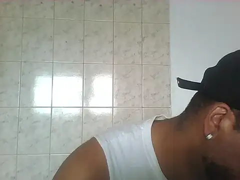 Snapshot of OliveiraSeven chatting on May 2026 02:00:01 PM OliveiraSeven online show from May 2026 02:00:01 PM