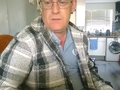 hefin18 online show from February 2025 12:17:02 PM