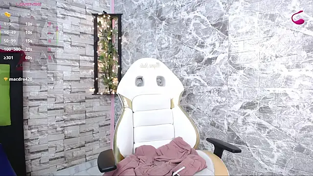 Snapshot of Kony_Lan chatting on November 2025 12:49:01 PM Kony Lan online show from November 2025 12:49:01 PM