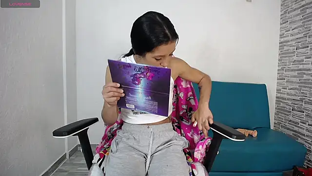 Snapshot of Kony_Lan chatting on February 2026 12:42:01 PM Kony Lan online show from February 2026 12:42:01 PM