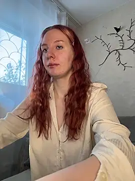 Hera Mark online show from November 2025 03:39:02 AM