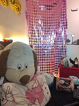 Nicol V online show from November 2025 04:22:01 AM