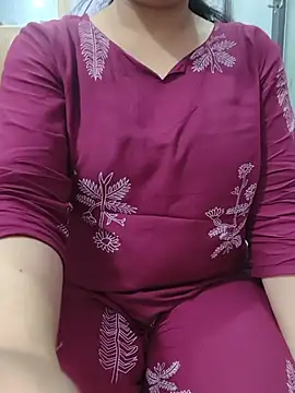 Snapshot of roshni_agrawal0 chatting on June 2026 08:57:02 AM roshni agrawal0 online show from June 2026 08:57:02 AM