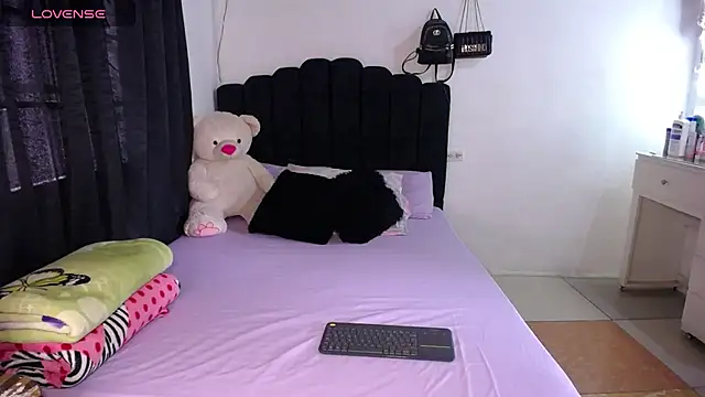 eileen  hills online show from March 2026 03:19:02 PM