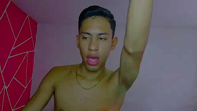 dylan apol0 online show from December 2025 11:43:01 PM