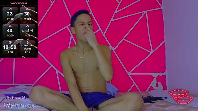 dylan apol0 online show from December 2025 05:01:01 AM