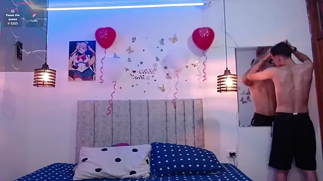 Ethanho0t online show from February 2026 07:15:01 AM