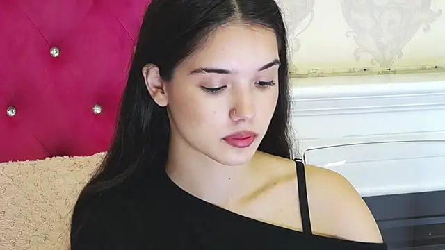 AlexisDevine online show from June 2026 04:29:01 AM