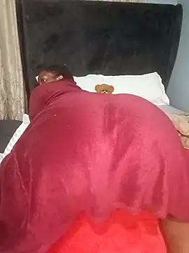 ALICIA X98 online show from April 2026 07:28:02 PM