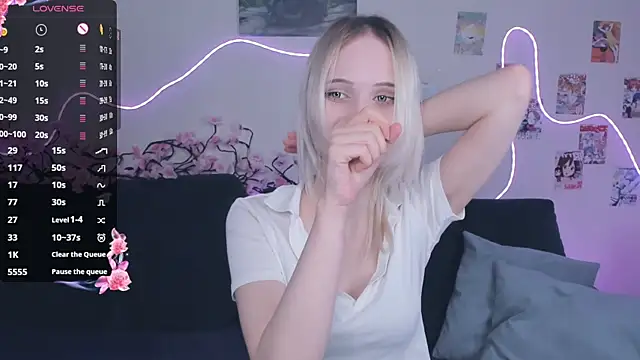 Megan--chan online show from March 2026 05:19:02 PM