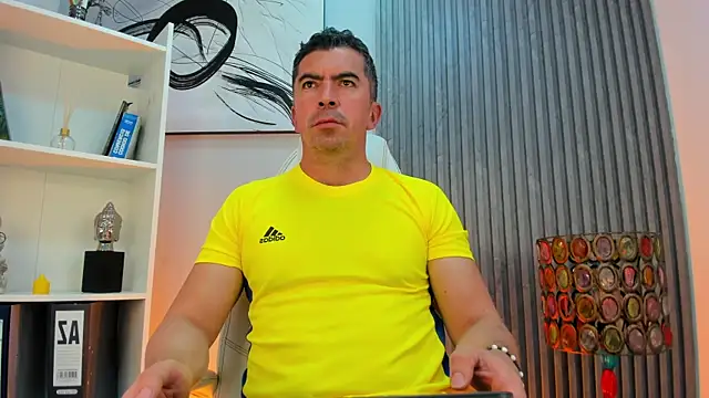 JuanKFit 45 online show from July 2026 04:16:01 AM