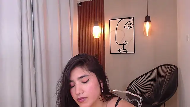 Lia Mar  online show from January 2026 06:10:01 PM