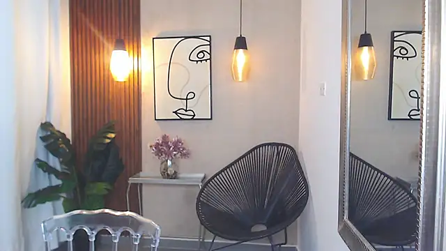 Lia Mar  online show from February 2026 06:04:01 PM