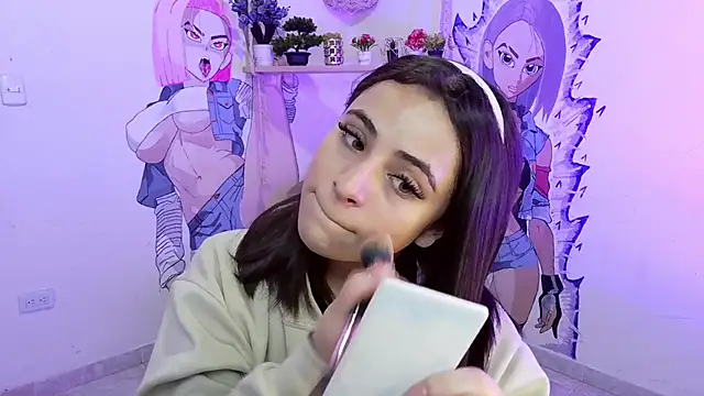 sofi lara28 online show from April 2026 12:16:02 PM