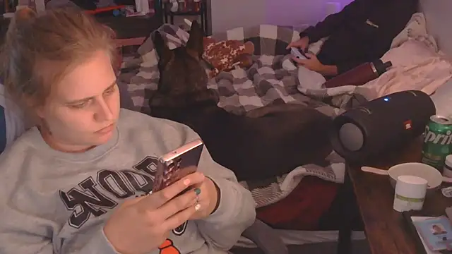 Snapshot of Sexyblonde12344 chatting on September 2025 12:54:01 AM Sexyblonde12344 online show from September 2025 12:54:01 AM