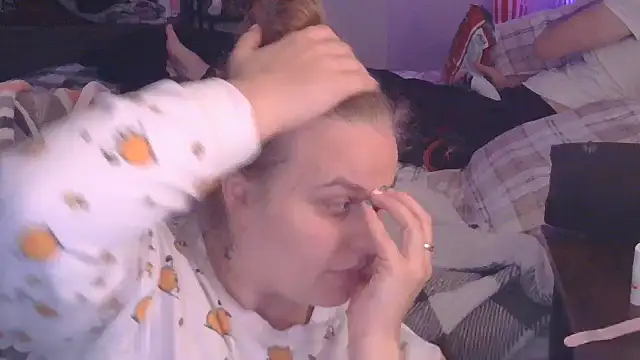 Snapshot of Sexyblonde12344 chatting on October 2025 02:22:02 AM Sexyblonde12344 online show from October 2025 02:22:02 AM