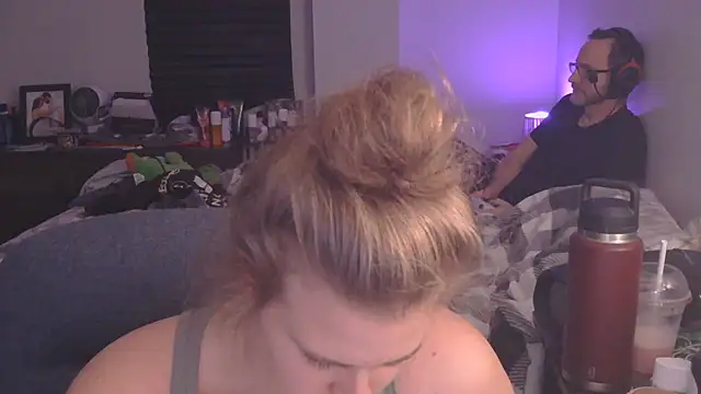 Snapshot of Sexyblonde12344 chatting on November 2025 03:53:02 AM Sexyblonde12344 online show from November 2025 03:53:02 AM