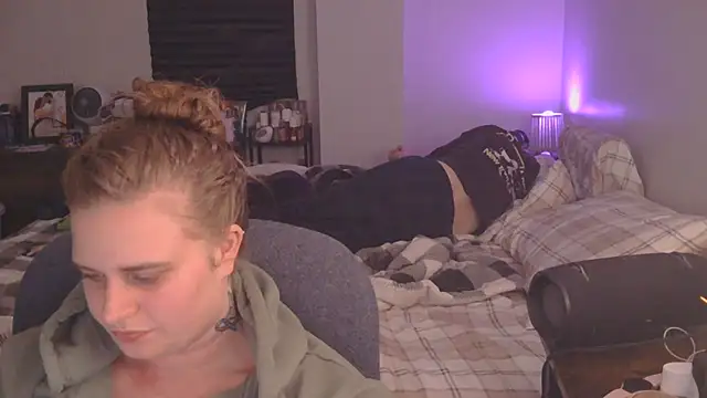 Snapshot of Sexyblonde12344 chatting on November 2025 12:58:01 AM Sexyblonde12344 online show from November 2025 12:58:01 AM