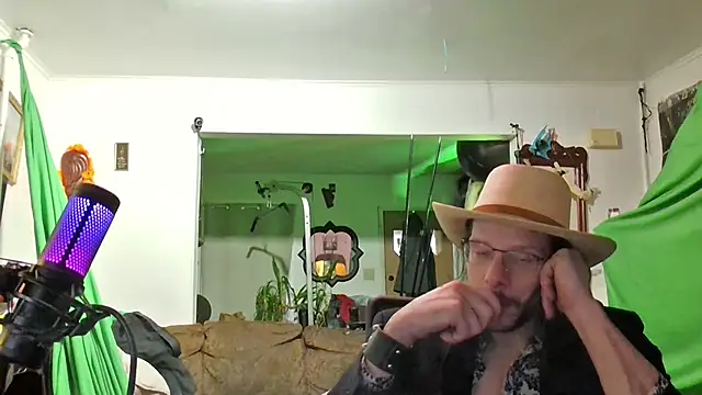 MasterDaddyCool online show from October 2025 09:26:02 PM