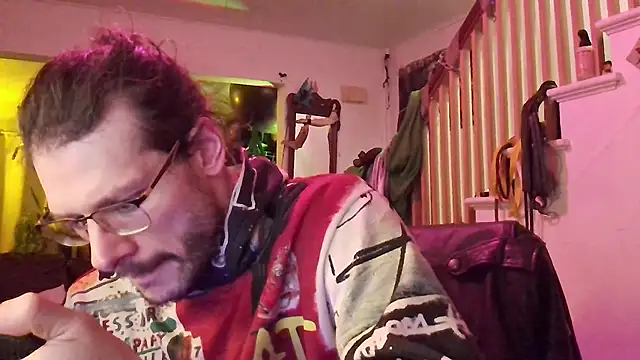 MasterDaddyCool online show from November 2025 10:04:02 AM