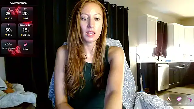 Snapshot of AnneNay chatting on July 2026 03:32:01 AM AnneNay online show from July 2026 03:32:01 AM