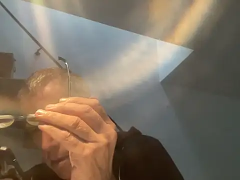 Snapshot of choupipat1 chatting on September 2025 06:18:01 AM choupipat1 online show from September 2025 06:18:01 AM