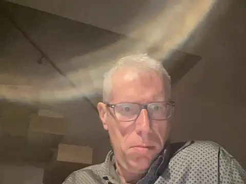 Snapshot of choupipat1 chatting on October 2025 04:20:02 AM choupipat1 online show from October 2025 04:20:02 AM