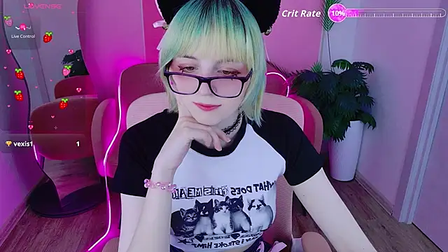 CoralineYoung online show from July 2026 01:28:01 PM