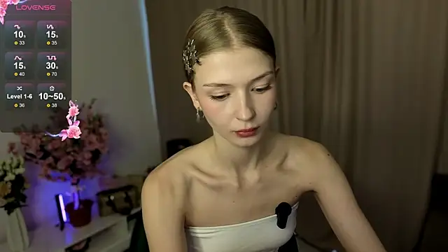 Snapshot of holylisssa chatting on November 2025 10:26:02 AM holylisssa online show from November 2025 10:26:02 AM