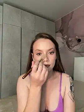 Snapshot of Rosie_Holmes_ chatting on November 2025 04:22:02 AM Rosie Holmes online show from November 2025 04:22:02 AM