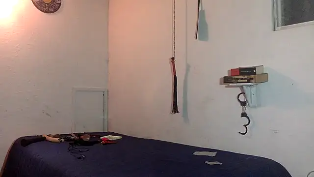 indomitaFox online show from March 2026 03:45:02 AM