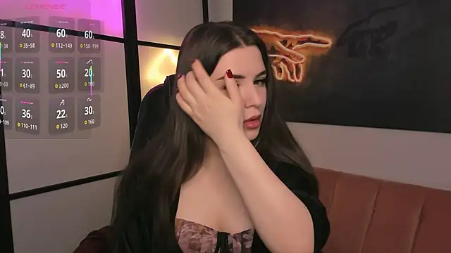 Snapshot of AliceLiador chatting on January 2026 07:45:01 AM AliceLiador online show from January 2026 07:45:01 AM