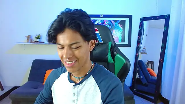 dreyk20 online show from November 2025 01:55:01 PM